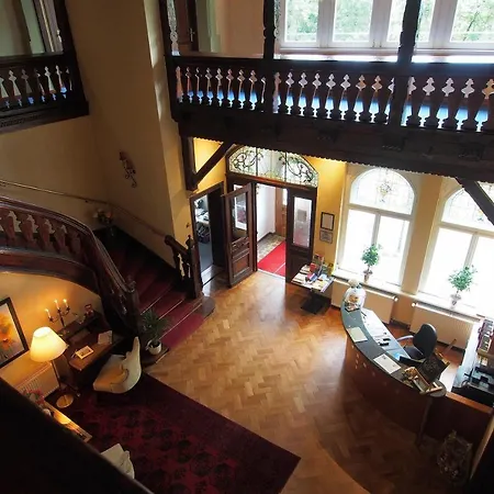 Отель Schlossvilla Derenburg