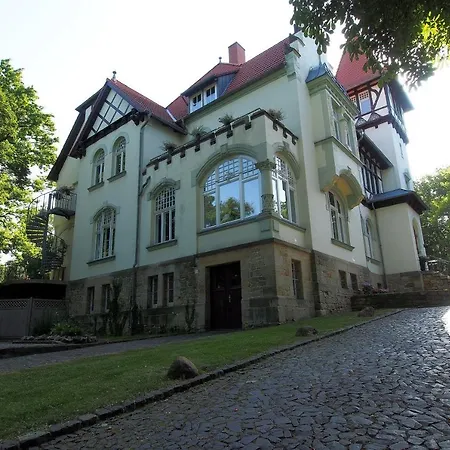 Schlossvilla Отель Derenburg