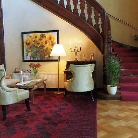 Отель Schlossvilla Derenburg