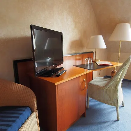 Schlossvilla 3*